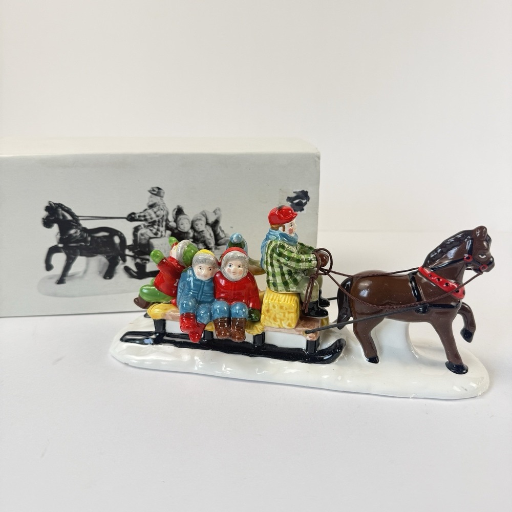 Department 56 Snow Village Hayride People Christmas Sled #5117-9